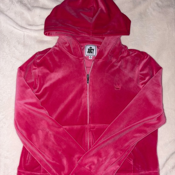 Juicy Couture Pink Velour Hoodie and Pants Set - Picture 2 of 8